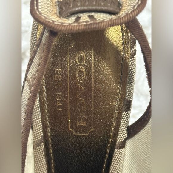 Coach platforms - Picture 4 of 6